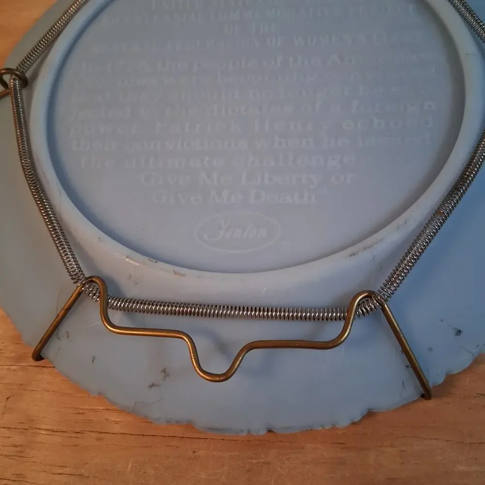 Fenton Vintage Give me Liberty 1776-1976 Bicentennial Powder Blue Glass Plate